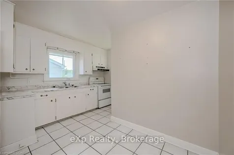 23 Delrex Boulevard Halton Hills ON L7G 3X8