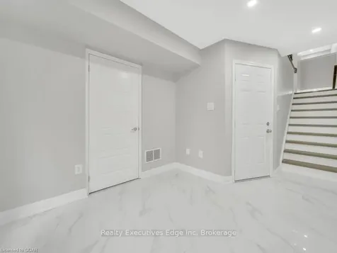 6020 Derry Road Milton ON L9T 8H6