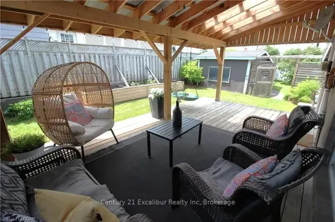 4 Cardwell Street Orangeville ON L9W 2V4