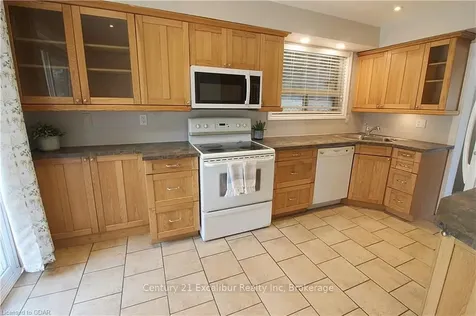 4 Cardwell Street Orangeville ON L9W 2V4