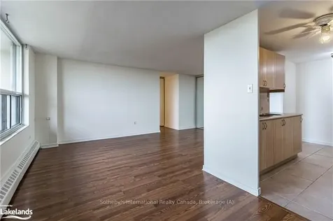 3120 Kirwin Avenue Mississauga ON L5A 3R2