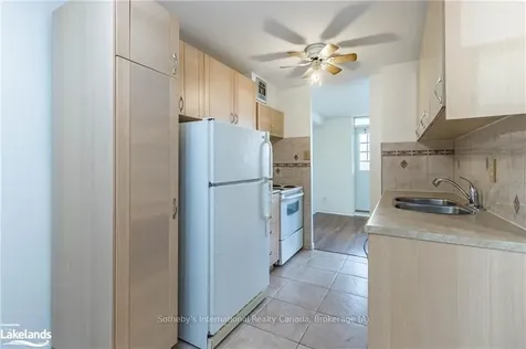 3120 Kirwin Avenue Mississauga ON L5A 3R2