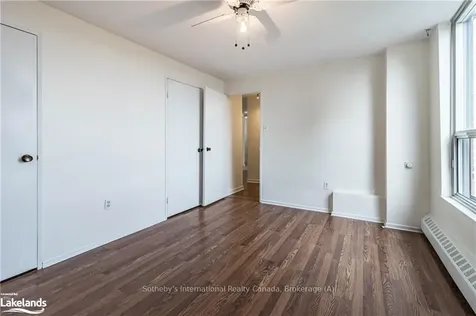 3120 Kirwin Avenue Mississauga ON L5A 3R2