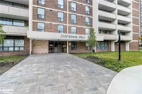 3120 Kirwin Avenue Mississauga ON L5A 3R2