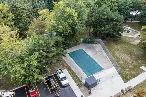 3120 Kirwin Avenue Mississauga ON L5A 3R2