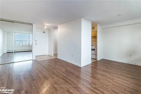 3120 Kirwin Avenue Mississauga ON L5A 3R2