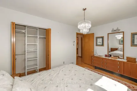7368 Redstone Road Mississauga ON L4T 2A9