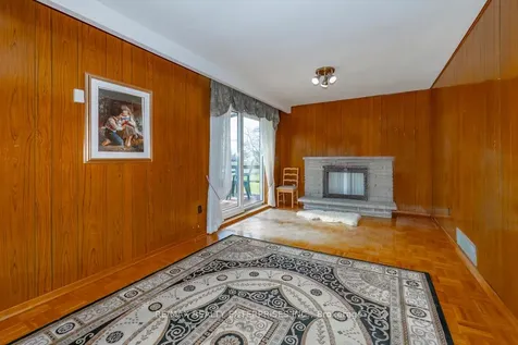 7368 Redstone Road Mississauga ON L4T 2A9