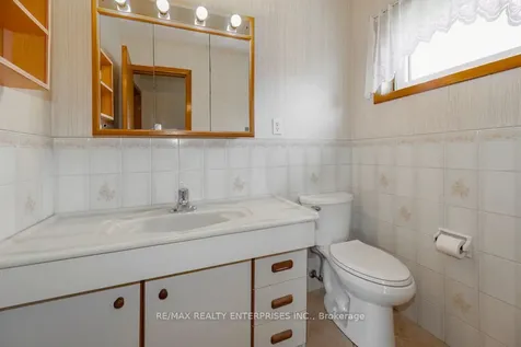 7368 Redstone Road Mississauga ON L4T 2A9