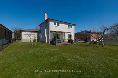 7368 Redstone Road Mississauga ON L4T 2A9