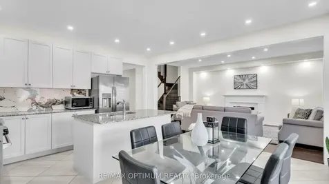 11 Neil Promenade Caledon ON L7C 4H6