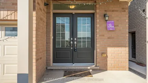 11 Neil Promenade Caledon ON L7C 4H6