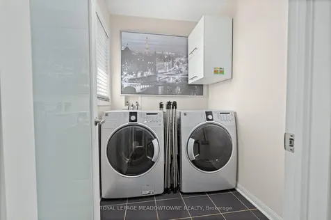 451 Zuest Crescent Milton ON L9T 8E7