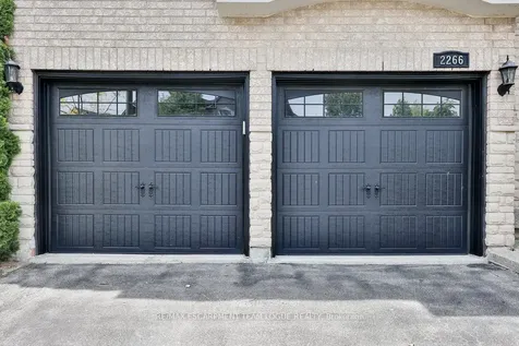 2266 Elmside Crescent Burlington ON L7L 6Y5