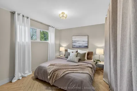 19 Hardwick Court Toronto ON M9C 4G5