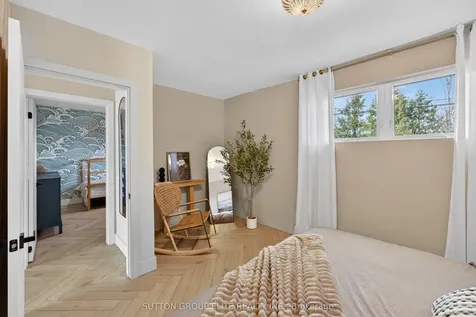 19 Hardwick Court Toronto ON M9C 4G5