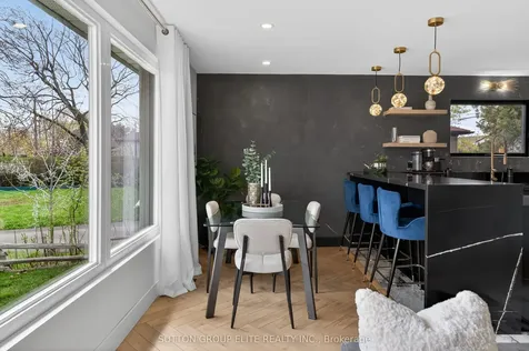 19 Hardwick Court Toronto ON M9C 4G5