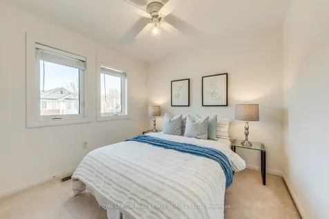 2066 Broadleaf Crescent Burlington ON L7L 6S4