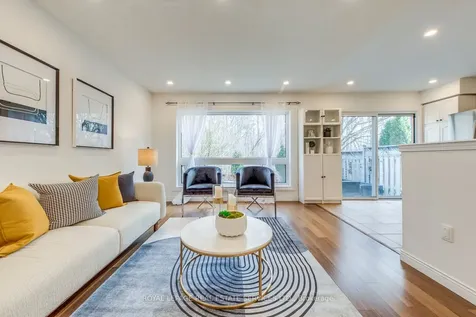 2066 Broadleaf Crescent Burlington ON L7L 6S4