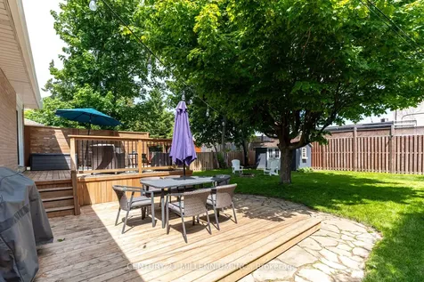 9 Prince Charles Drive Halton Hills ON L7G 3T8
