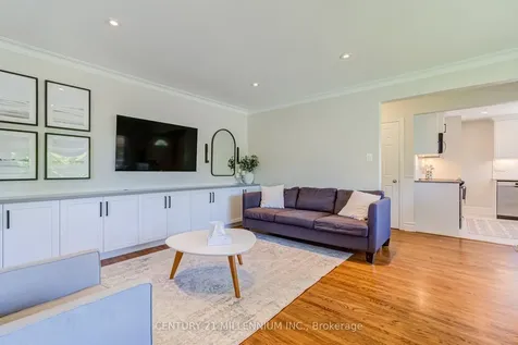 9 Prince Charles Drive Halton Hills ON L7G 3T8