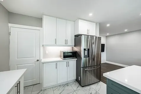 1274 Redbank Crescent Oakville ON L6H 1Y5