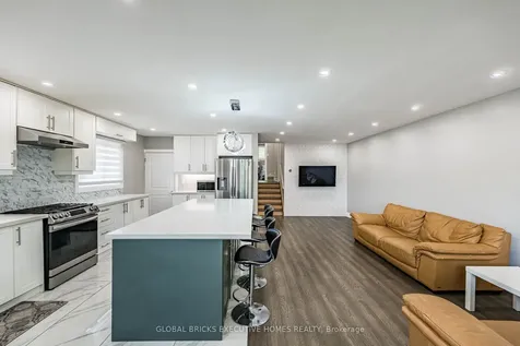 1274 Redbank Crescent Oakville ON L6H 1Y5