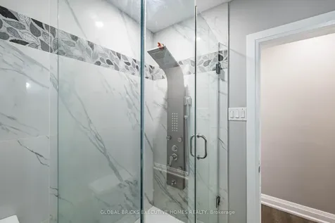 1274 Redbank Crescent Oakville ON L6H 1Y5