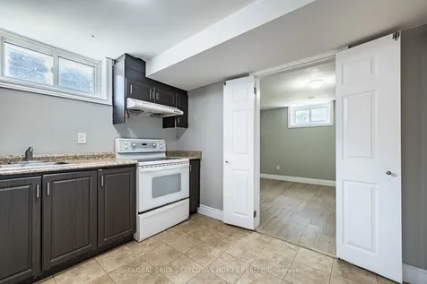 1274 Redbank Crescent Oakville ON L6H 1Y5