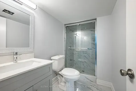 1274 Redbank Crescent Oakville ON L6H 1Y5