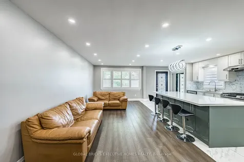 1274 Redbank Crescent Oakville ON L6H 1Y5