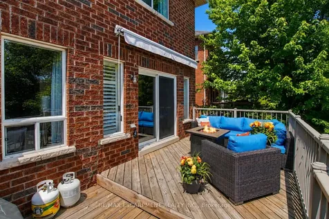 5372 Cachet Crescent Burlington ON L7L 7N6