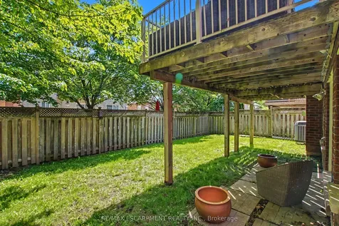 5372 Cachet Crescent Burlington ON L7L 7N6