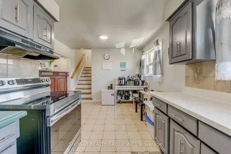 163 Gracedale Boulevard Toronto ON M9L 2C2