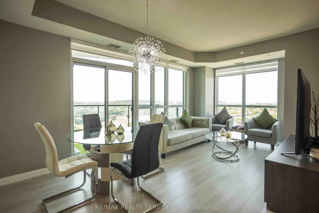 35 Watergarden Drive W Mississauga ON L5R 0G8