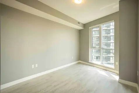 35 Watergarden Drive W Mississauga ON L5R 0G8