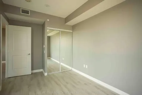 35 Watergarden Drive W Mississauga ON L5R 0G8