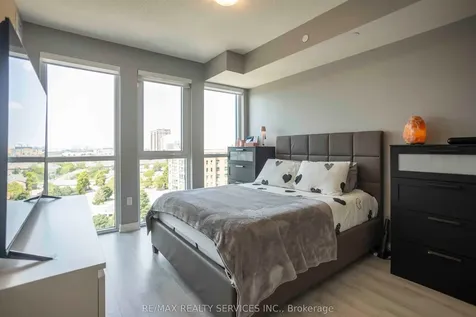 35 Watergarden Drive W Mississauga ON L5R 0G8