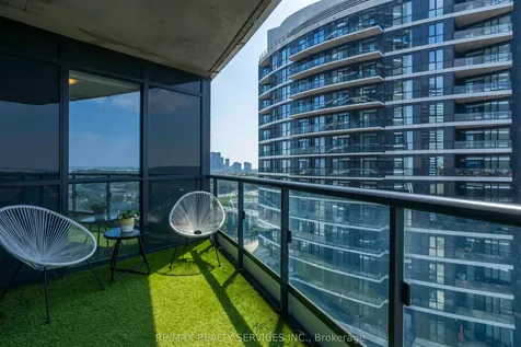 35 Watergarden Drive W Mississauga ON L5R 0G8