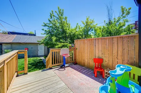 1145 Dufferin Street Toronto ON M6H 4B7