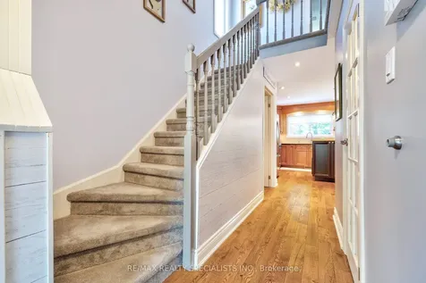 6181 Miller's Grove Mississauga ON L5N 3C6
