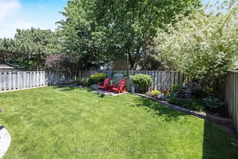 6181 Miller's Grove Mississauga ON L5N 3C6