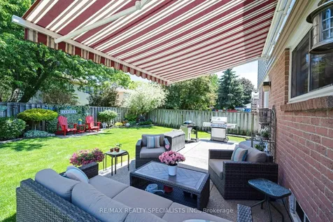 6181 Miller's Grove Mississauga ON L5N 3C6