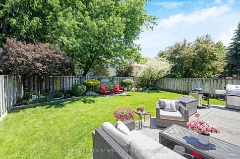 6181 Miller's Grove Mississauga ON L5N 3C6