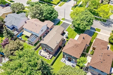 6181 Miller's Grove Mississauga ON L5N 3C6