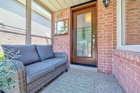 6181 Miller's Grove Mississauga ON L5N 3C6