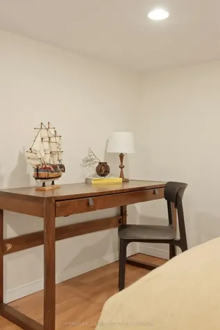 96 Ennerdale Road Toronto ON M6E 4C6