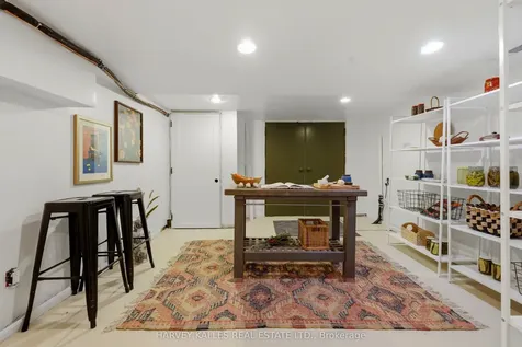 96 Ennerdale Road Toronto ON M6E 4C6