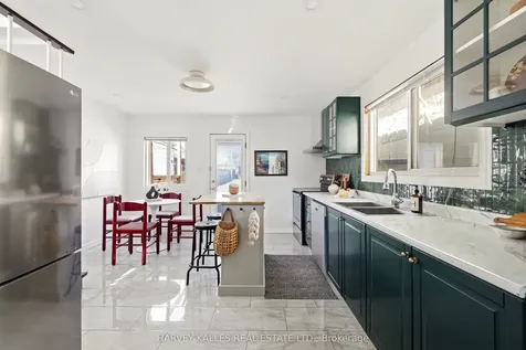 96 Ennerdale Road Toronto ON M6E 4C6