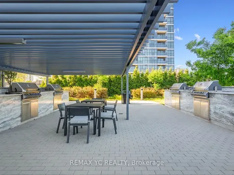 30 Gibbs Road Toronto ON M9B 0E4